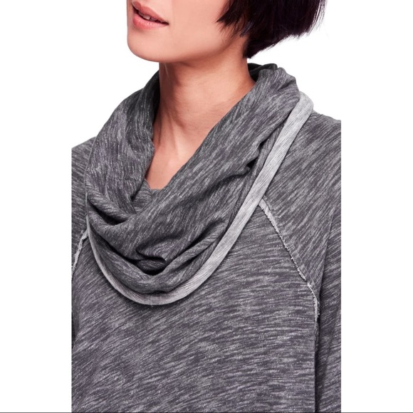 FREE PEOPLE | Cocoon Gray Pullover Slouchy Knit - Picture 4 of 10